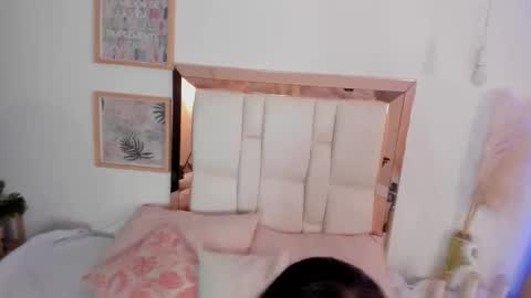 Snapshot of sofiiagudelo chatting on December 2025 03:23:01 AM Sofi agudelo online show from December 2025 03:23:01 AM