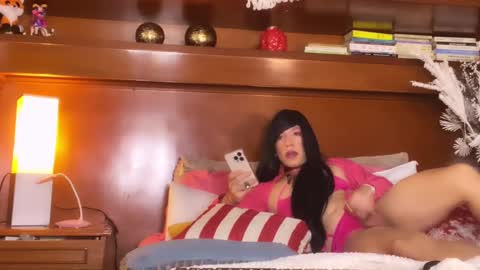 Snapshot of sofiiboniita_ chatting on December 2024 07:57:01 AM Sofa bonita online show from December 2024 07:57:01 AM