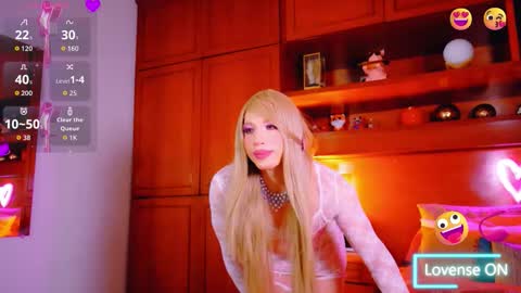 Snapshot of sofiiboniita_ chatting on October 2025 03:26:02 AM Sofa bonita online show from October 2025 03:26:02 AM