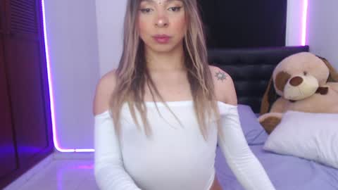 Snapshot of sofiievans_ chatting on December 2024 12:41:01 AM   online show from December 2024 12:41:01 AM