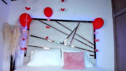 sofijohnsonx online show from February 2025 12:31:01 PM