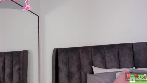 Snapshot of sofiscott_ chatting on January 2025 02:30:01 PM Sofia online show from January 2025 02:30:01 PM