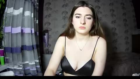 Snapshot of sofiy_a chatting on February 2025 11:54:01 PM sofiy_a online show from February 2025 11:54:01 PM