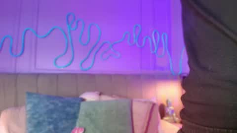 Sofi online show from April 2026 09:24:01 AM