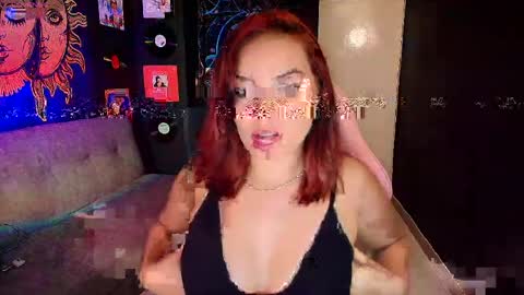 Snapshot of sofnicol_ chatting on May 2026 12:52:02 AM Nicol online show from May 2026 12:52:02 AM