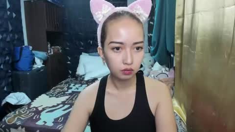 Angel online show from December 2025 03:19:01 PM