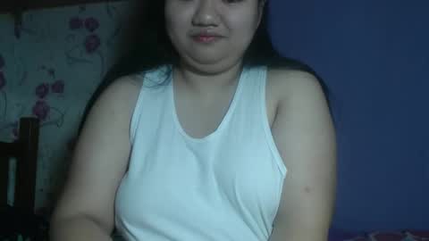 Snapshot of soft_angie chatting on November 2025 07:23:01 PM Angie online show from November 2025 07:23:01 PM