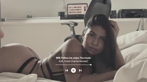 Snapshot of soft_fetish chatting on March 2025 05:57:01 AM Camila M online show from March 2025 05:57:01 AM