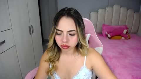 Fran online show from April 2026 03:12:01 AM