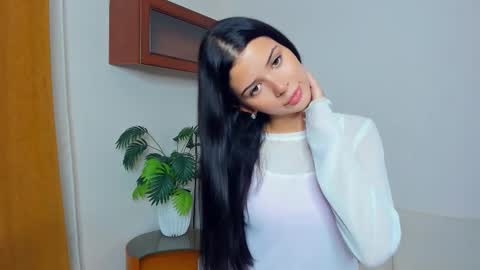 Alice online show from September 2025 06:46:02 AM