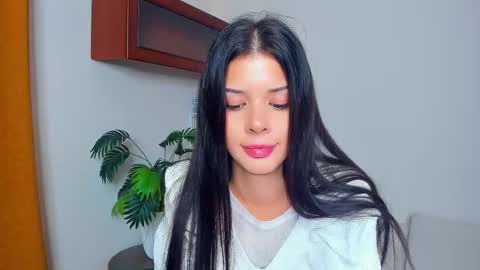 Alice online show from October 2025 06:56:02 AM