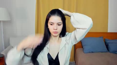 Alice online show from December 2025 06:53:02 AM