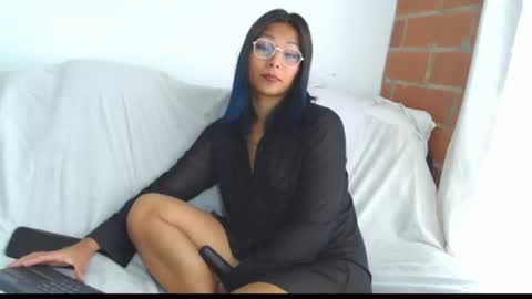 Snapshot of sofy_nix chatting on June 2026 01:42:02 PM Sofy online show from June 2026 01:42:02 PM