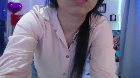 Sol Angel online show from October 2025 02:32:02 PM