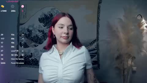 Snapshot of solar_spark chatting on December 2025 06:41:02 AM Bella online show from December 2025 06:41:02 AM