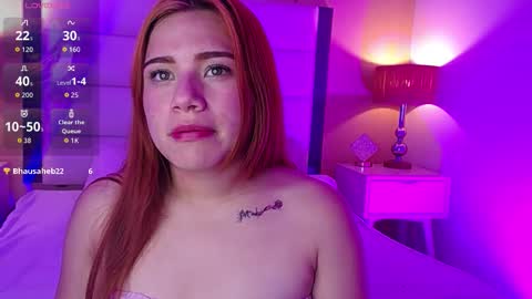 Snapshot of solara_ chatting on November 2025 09:59:02 PM solara online show from November 2025 09:59:02 PM