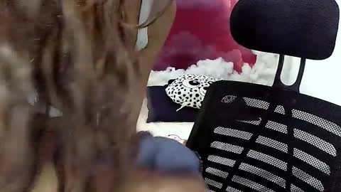 Snapshot of solarboom18 chatting on October 2025 07:19:02 PM solarboom18 online show from October 2025 07:19:02 PM