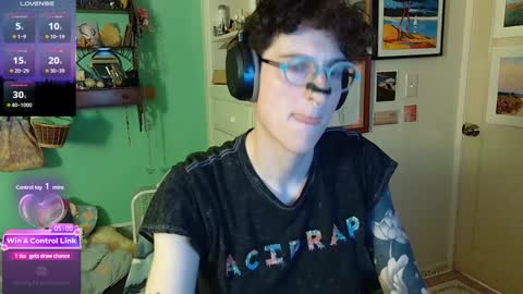 solaya papaya  jordan theythem online show from January 2025 06:10:01 AM