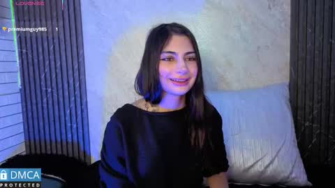 Sol  online show from October 2025 07:14:01 PM