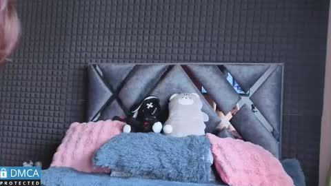 Sol  online show from November 2025 07:36:01 PM