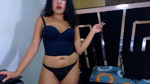 Sol Evans online show from December 2025 02:35:01 PM