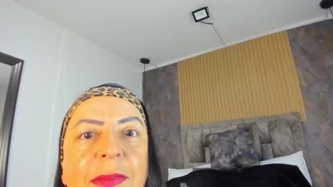 Snapshot of solitaria_carmesi chatting on December 2025 11:25:02 AM solitaria_carmesi online show from December 2025 11:25:02 AM