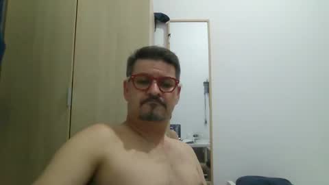 solitariodf2022 online show from October 2025 12:11:02 AM