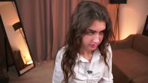 Snapshot of solrickenbaugh chatting on April 2026 04:28:02 AM Kate online show from April 2026 04:28:02 AM