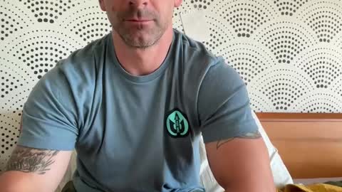 Snapshot of some_guy00 chatting on September 2025 08:35:01 PM Some guy00 online show from September 2025 08:35:01 PM