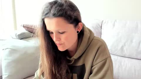 Snapshot of someonesday chatting on March 2026 12:54:02 PM SomeonesDay online show from March 2026 12:54:02 PM