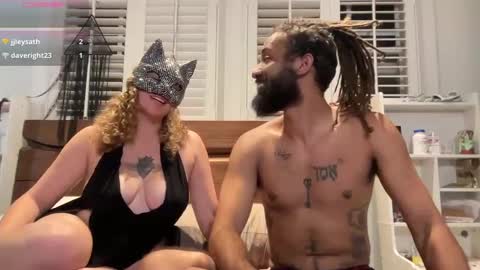 Kitty and Romeo online show from October 2025 02:51:02 AM