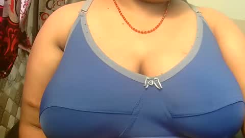 Snapshot of soni88888 chatting on February 2025 05:26:02 AM soni88888 online show from February 2025 05:26:02 AM