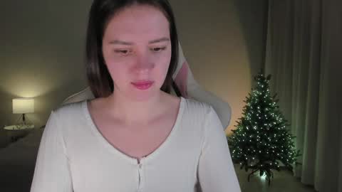 Snapshot of sonia_moon_ chatting on December 2024 01:11:01 AM sonia_moon_ online show from December 2024 01:11:01 AM