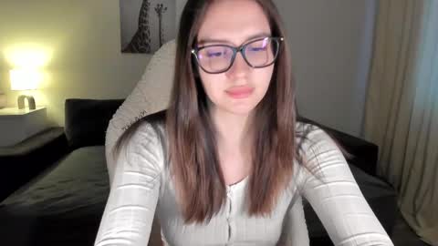 Snapshot of sonia_moon_ chatting on March 2025 05:12:01 AM sonia_moon_ online show from March 2025 05:12:01 AM