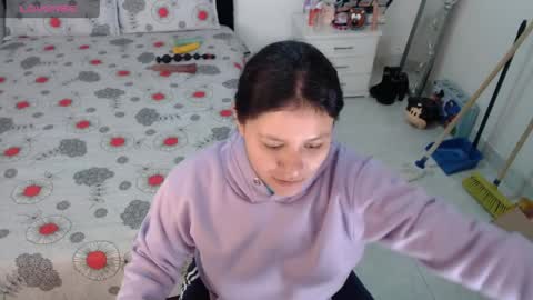 Snapshot of soniafuckboobs chatting on April 2026 01:41:01 PM soniafuckboobs online show from April 2026 01:41:01 PM