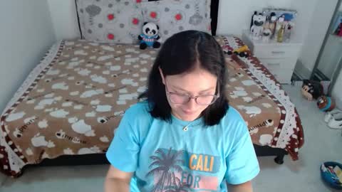 Snapshot of soniahardass chatting on January 2026 12:31:02 PM soniahardass online show from January 2026 12:31:02 PM