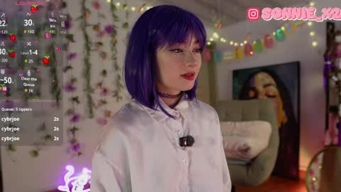 Sonnie online show from April 2026 02:17:02 PM