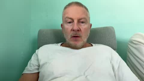 Snapshot of sonnydonut chatting on December 2024 07:10:01 PM Max Banana online show from December 2024 07:10:01 PM