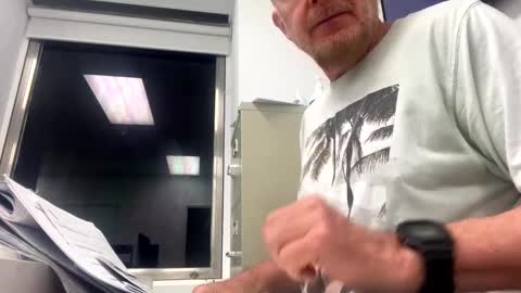 Snapshot of sonnydonut chatting on March 2025 11:14:02 AM Max Banana online show from March 2025 11:14:02 AM