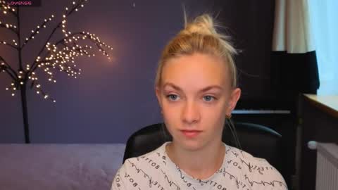 Sonya online show from May 2026 05:37:02 AM