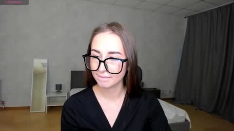 sony_mayy online show from October 2025 01:50:02 AM