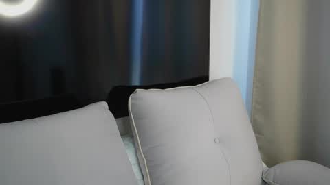 Eva 3 online show from October 2025 09:27:01 AM