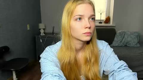 Snapshot of sonyalaviola chatting on April 2026 09:01:02 AM Sofia online show from April 2026 09:01:02 AM