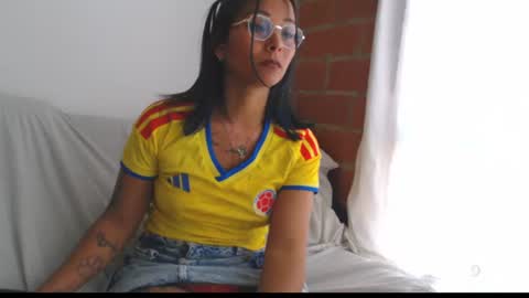 Sophi Bonny online show from June 2026 07:01:01 PM