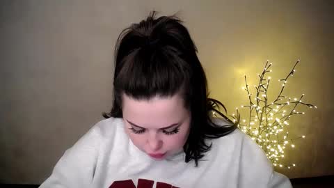 Snapshot of sophia__olsen chatting on November 2025 06:37:01 AM sophia__olsen online show from November 2025 06:37:01 AM