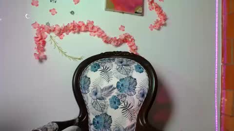 Snapshot of sophia_dazza398 chatting on October 2025 10:10:01 PM sophia online show from October 2025 10:10:01 PM