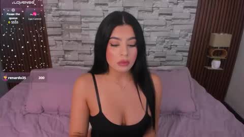 Snapshot of sophia_deluxe18 chatting on January 2026 06:29:02 AM SOFI online show from January 2026 06:29:02 AM