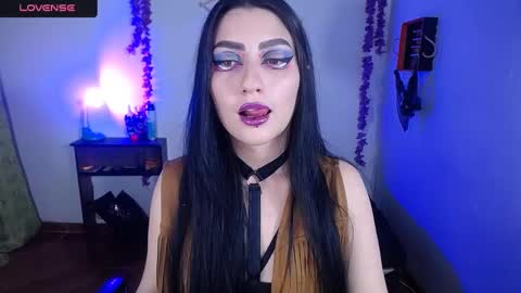 sophia hottie online show from December 2024 04:30:02 PM