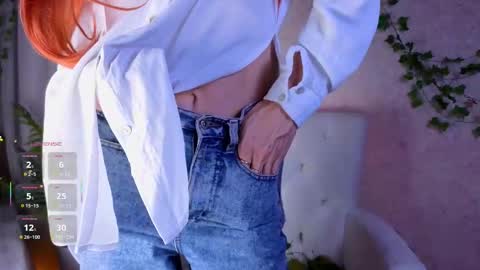 Sophia online show from September 2025 08:51:02 AM