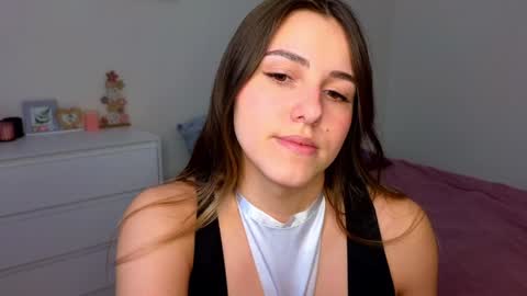 Sophia online show from January 2025 08:18:02 AM